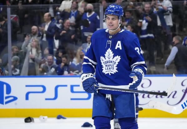 Auston matthews cheap hat trick